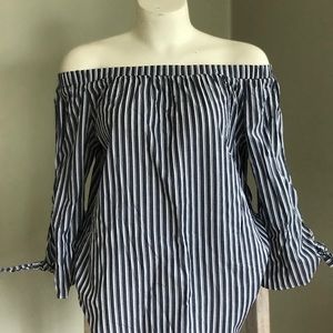 Purchased on Amazon size medium. Runs small.